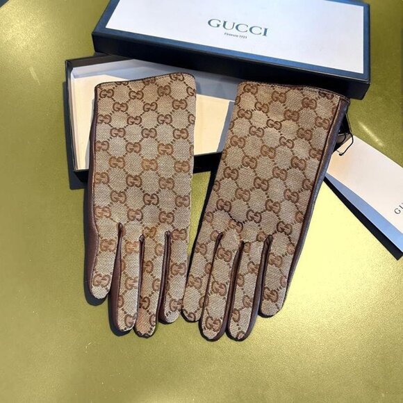 Gucci Brown GG Monogram Gloves - Picture 1 of 9
